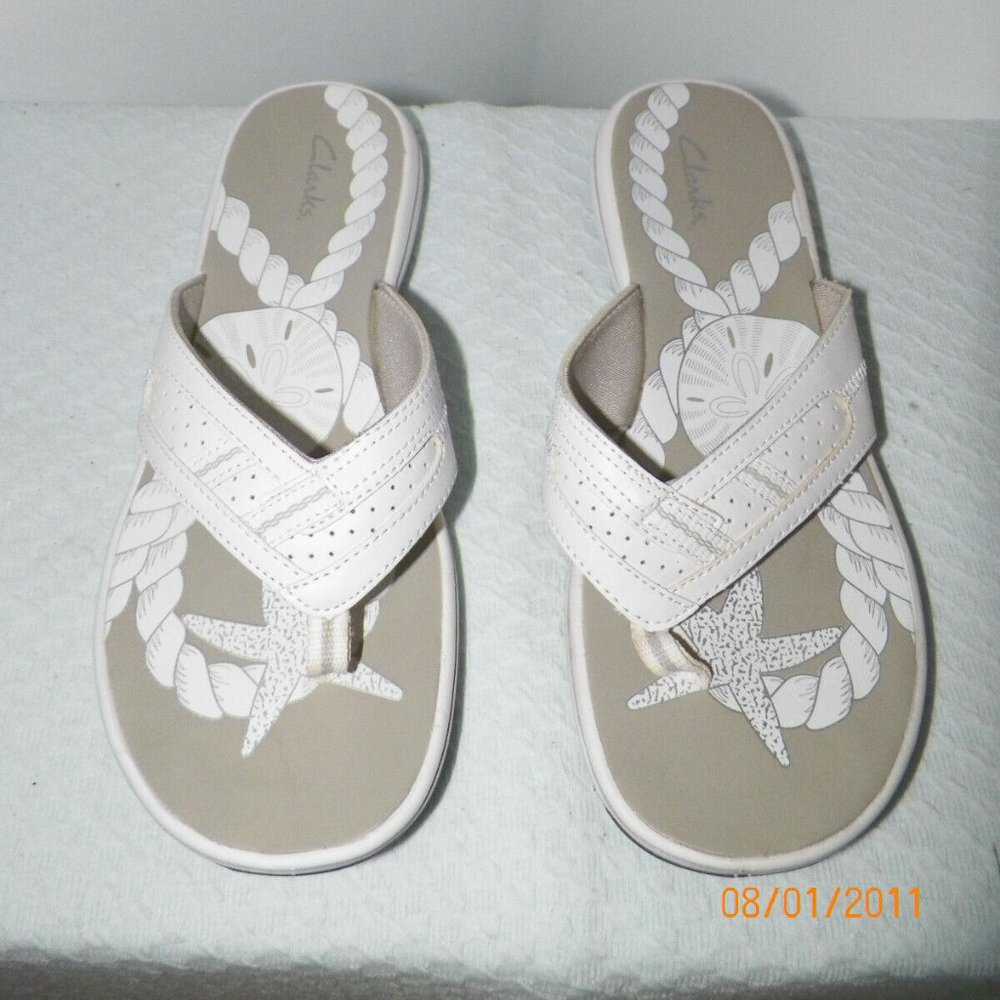 NEW CLARKS WHITE LEATHER SLIDE THONG  SANDALS SZ 9
